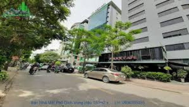 Nhà mặt phố Dịch Vọng: Gần nhiều tiện ích, thuận tiện sinh hoạt 65m2 11 tỷ mặt tiền nhà 7m2